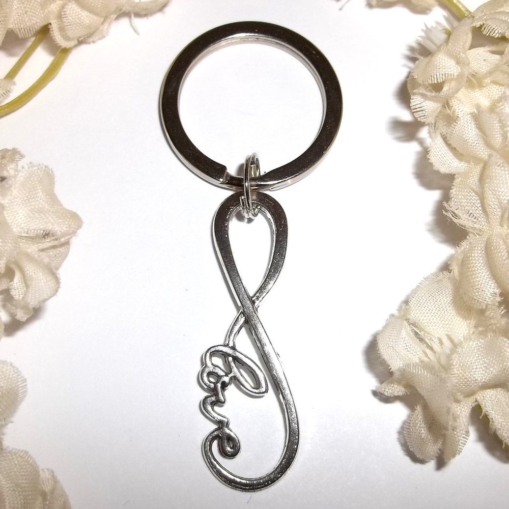 Keychain Keyring Key Chain Ring Holder Infinity Symbol Love Gift Idea NWT C326